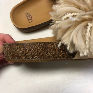 ugg cindy sliders